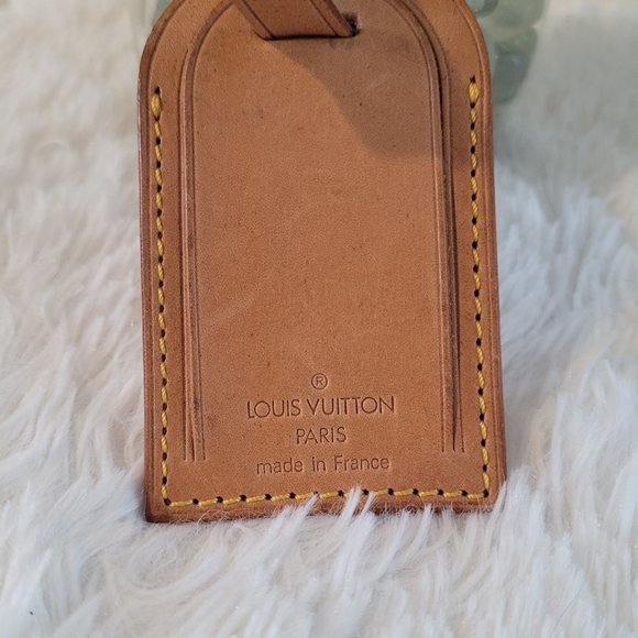 Handpainted Louis Vuitton luggage tag - Picture 7 of 11